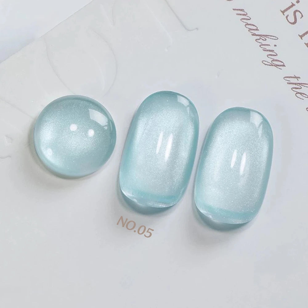 Aurora Cat Eye Gel Polish
Magnetic Shimmer Nail Gel | Long-Lasting Salon Finish